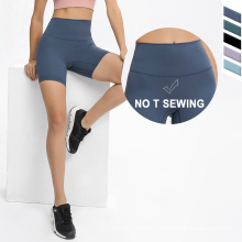 Femmes coulant un pantalon de yoga avec un short à quatre voies Calzas Deportiva Mujer Classic Running Shorts serrés